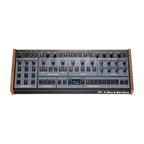 Oberheim OB-X8 Desktop Module - Packshot 2