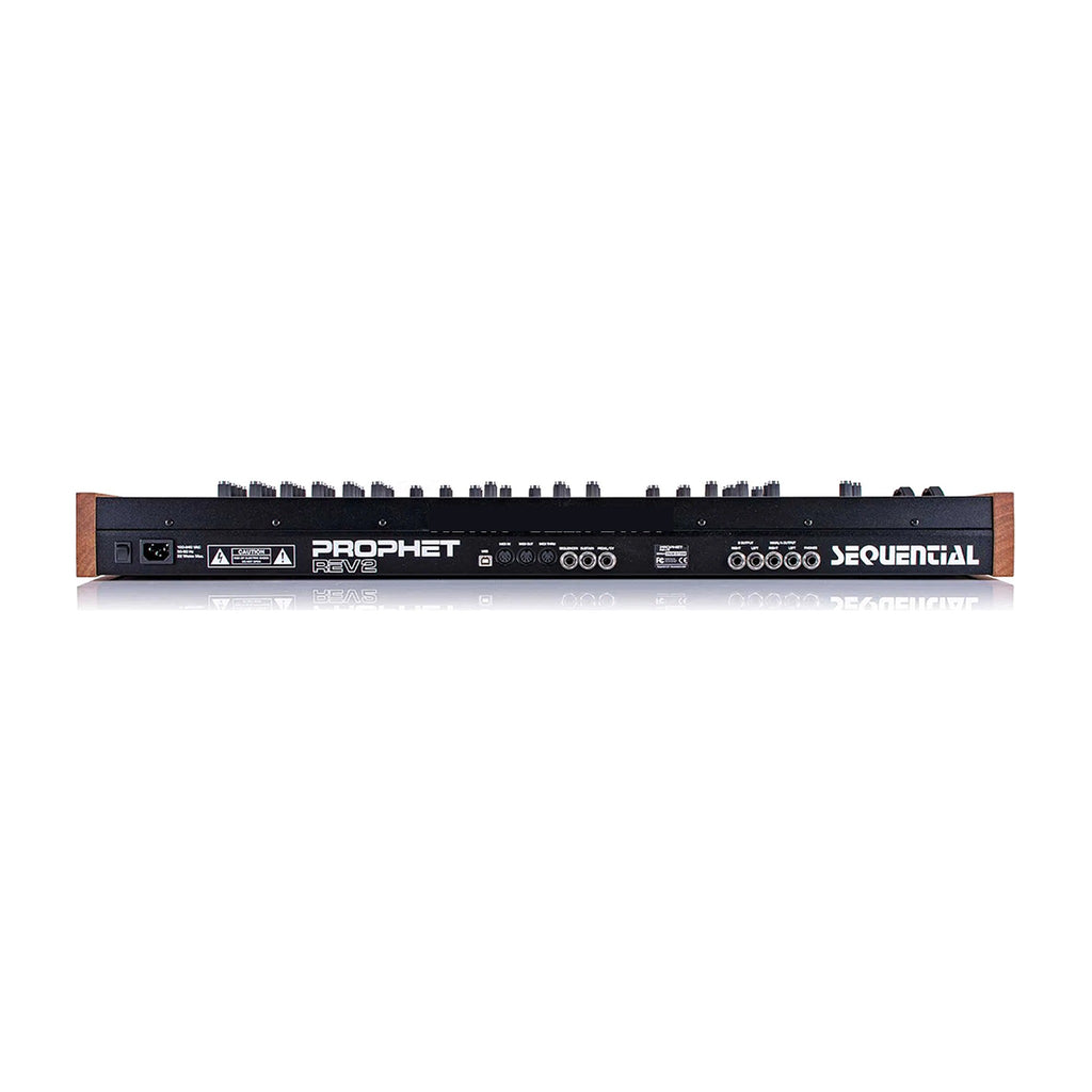 Sequential Prophet Rev2 8-v Keyboard - Packshot 3